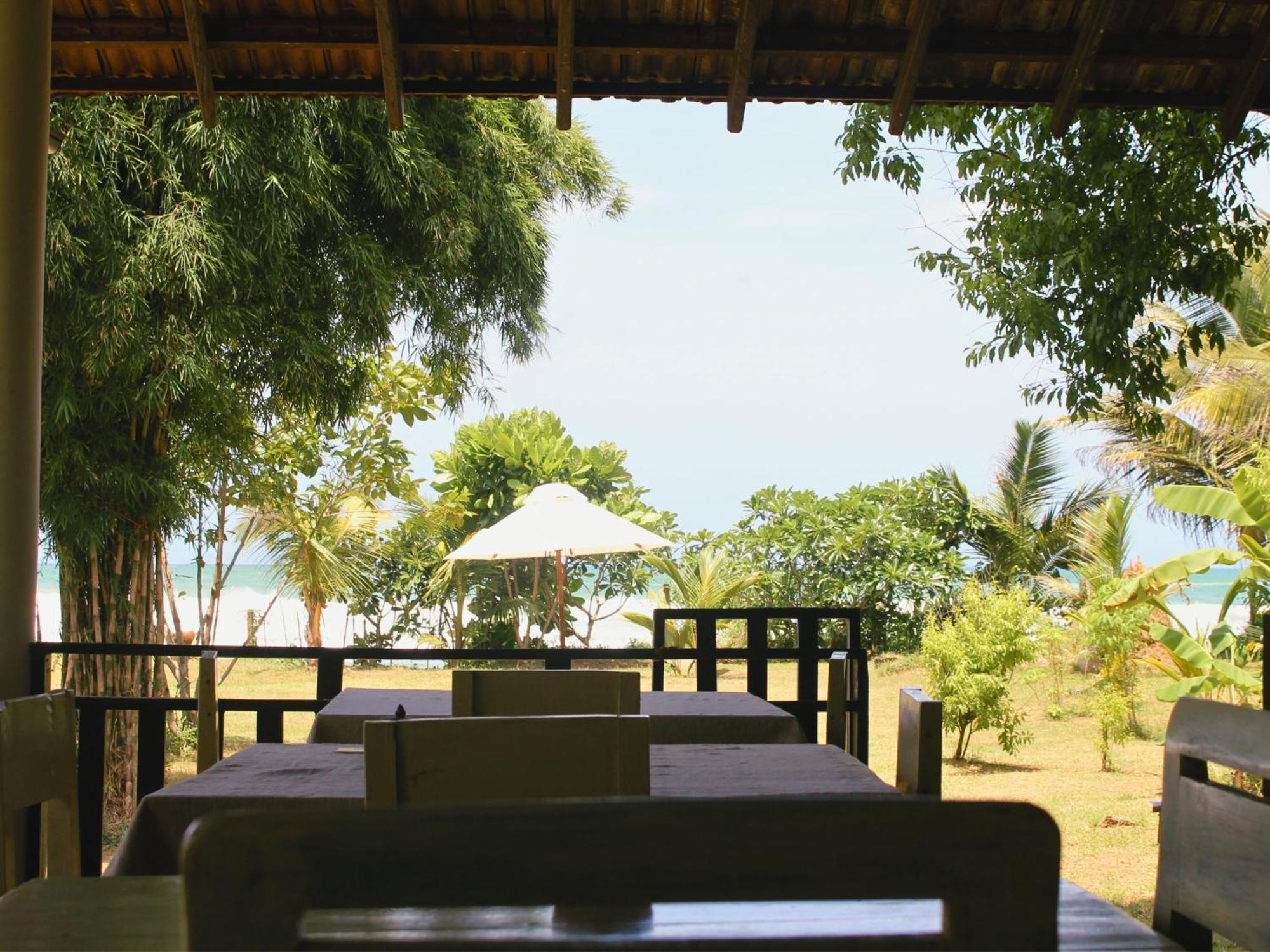 Calma - Surf, Yoga & Coffee On A Private Beach Dikwella Dış mekan fotoğraf